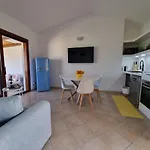 Residenza Porto Istana Apartment Murta Maria