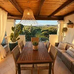 Residenza Porto Istana Apartment Murta Maria