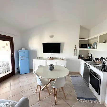Residenza Porto Istana Apartment Murta Maria